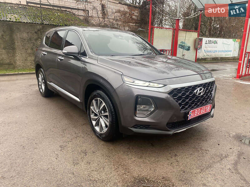 Внедорожник / Кроссовер Hyundai Santa FE 2019 в Конотопе