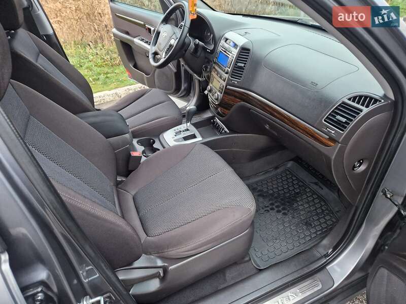 Внедорожник / Кроссовер Hyundai Santa FE 2011 в Харькове