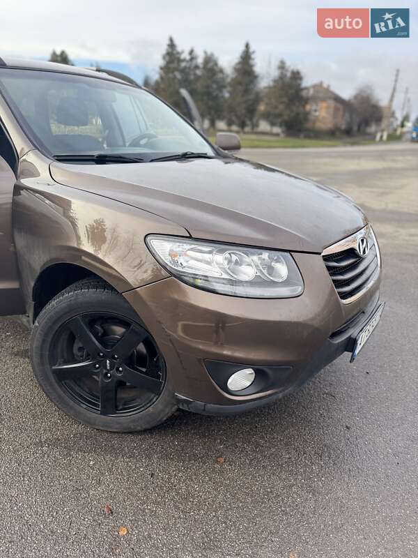 Позашляховик / Кросовер Hyundai Santa FE 2011 в Нових Санжарах