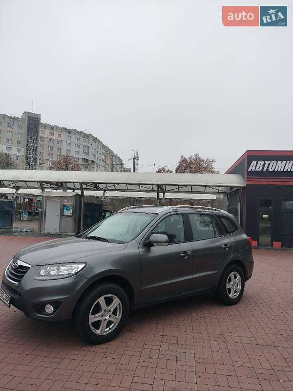 Внедорожник / Кроссовер Hyundai Santa FE 2010 в Ровно фото 7 Внедорожник / Кроссовер Hyundai Santa FE 2010 в Ровно