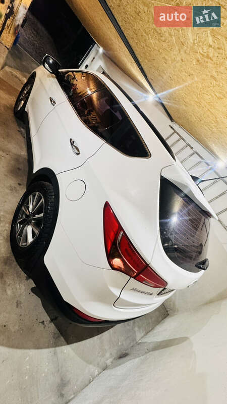 Внедорожник / Кроссовер Hyundai Santa FE 2013 в Каменке