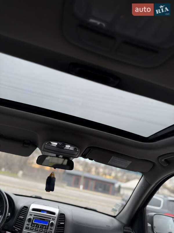 Внедорожник / Кроссовер Hyundai Santa FE 2007 в Черновцах