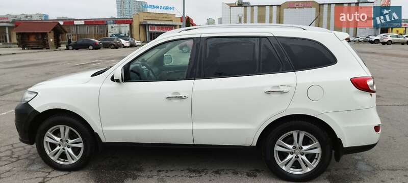 Внедорожник / Кроссовер Hyundai Santa FE 2011 в Харькове