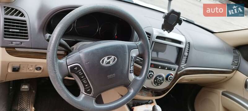 Внедорожник / Кроссовер Hyundai Santa FE 2011 в Харькове