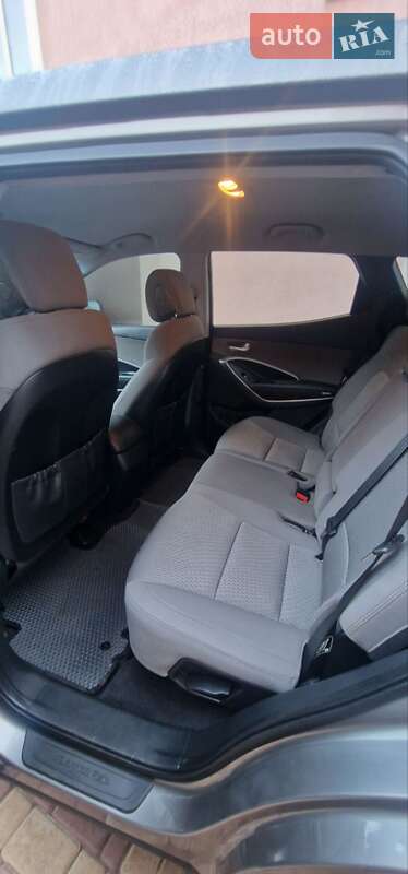 Внедорожник / Кроссовер Hyundai Santa FE 2015 в Одессе