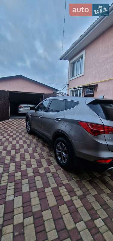 Внедорожник / Кроссовер Hyundai Santa FE 2015 в Одессе