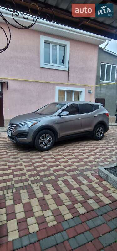Внедорожник / Кроссовер Hyundai Santa FE 2015 в Одессе