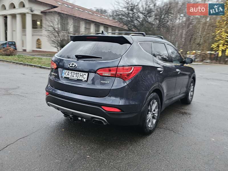 Внедорожник / Кроссовер Hyundai Santa FE 2015 в Киеве