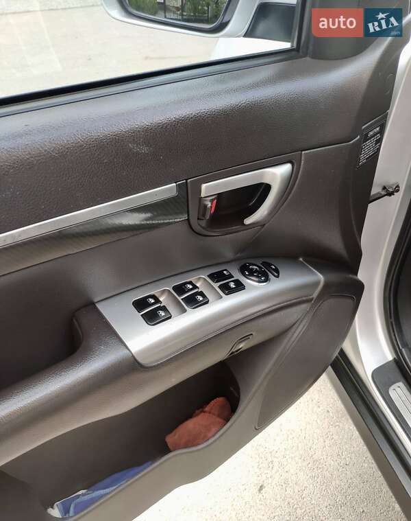 Внедорожник / Кроссовер Hyundai Santa FE 2011 в Ивано-Франковске