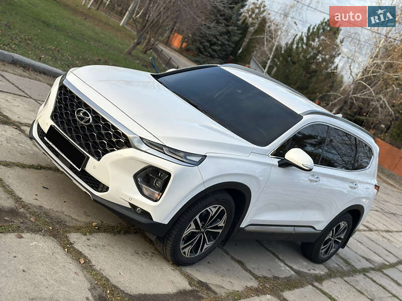 Позашляховик / Кросовер Hyundai Santa FE 2018 в Харкові