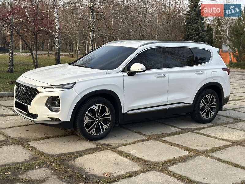 Позашляховик / Кросовер Hyundai Santa FE 2018 в Харкові