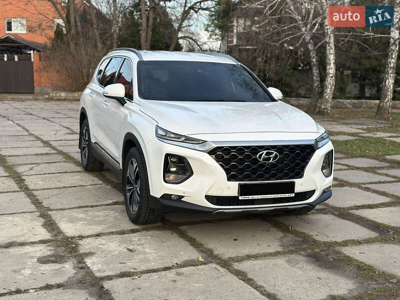 Позашляховик / Кросовер Hyundai Santa FE 2018 в Харкові