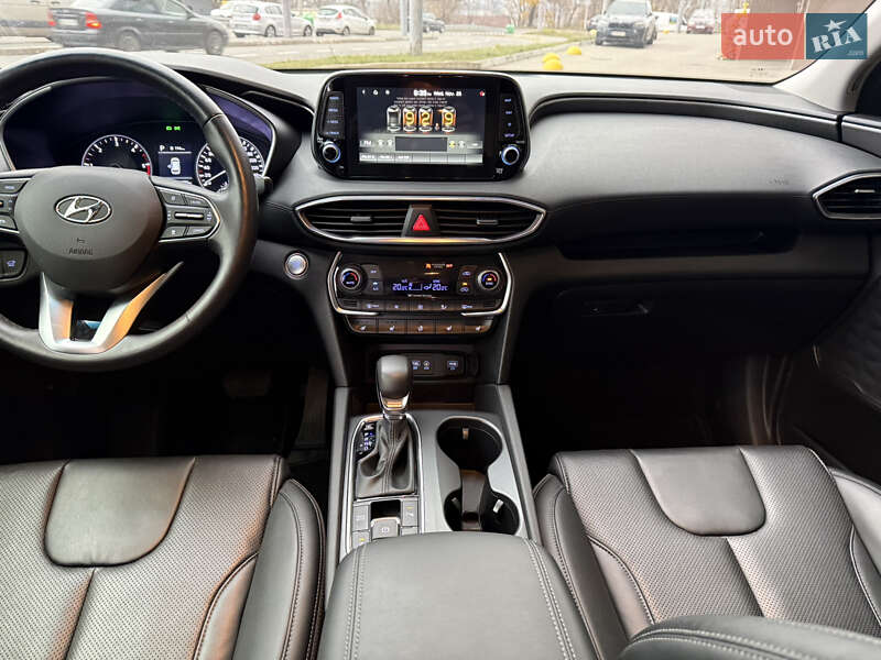 Внедорожник / Кроссовер Hyundai Santa FE 2018 в Днепре