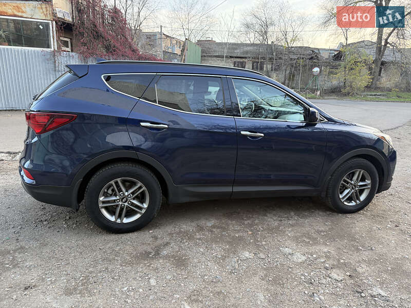 Внедорожник / Кроссовер Hyundai Santa FE 2016 в Одессе