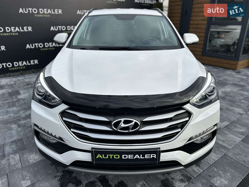 Внедорожник / Кроссовер Hyundai Santa FE 2017 в Виннице