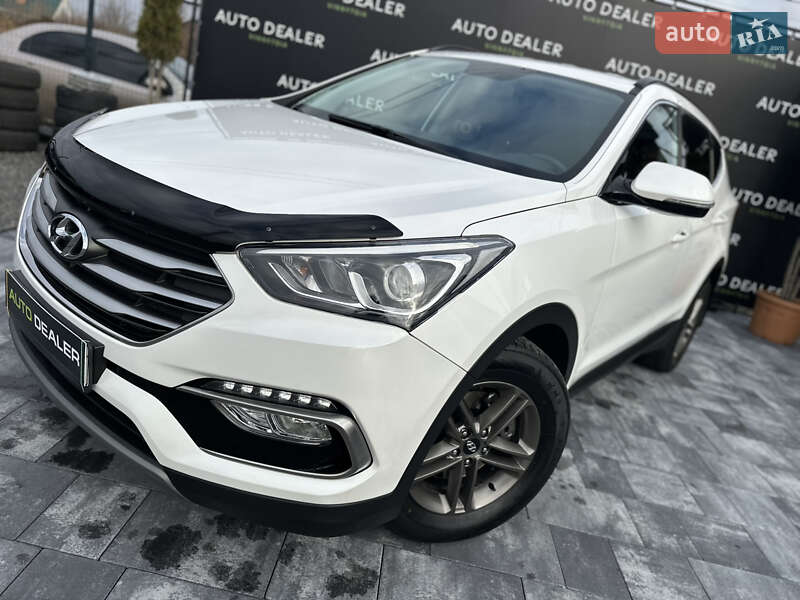 Внедорожник / Кроссовер Hyundai Santa FE 2017 в Виннице