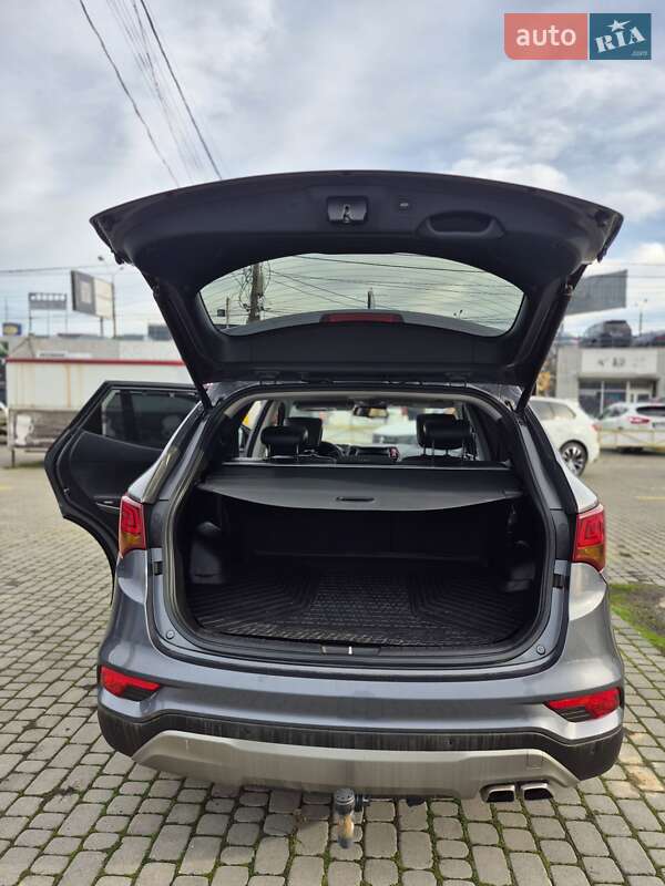 Позашляховик / Кросовер Hyundai Santa FE 2016 в Чернівцях фото 9 Позашляховик / Кросовер Hyundai Santa FE 2016 в Чернівцях