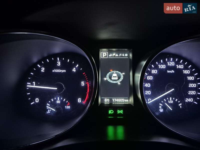 Позашляховик / Кросовер Hyundai Santa FE 2016 в Чернівцях фото 27 Позашляховик / Кросовер Hyundai Santa FE 2016 в Чернівцях