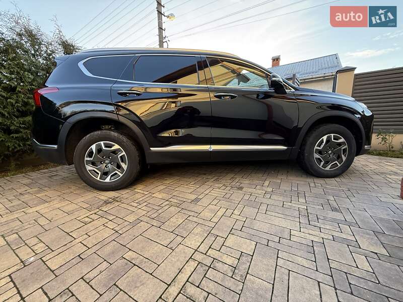Внедорожник / Кроссовер Hyundai Santa FE 2023 в Львове