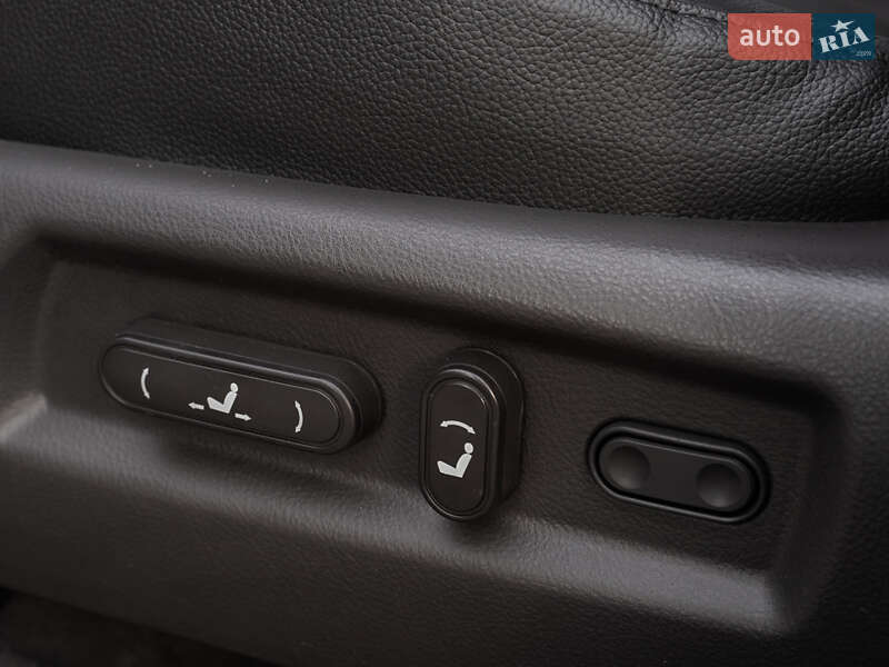 Внедорожник / Кроссовер Hyundai Santa FE 2012 в Одессе