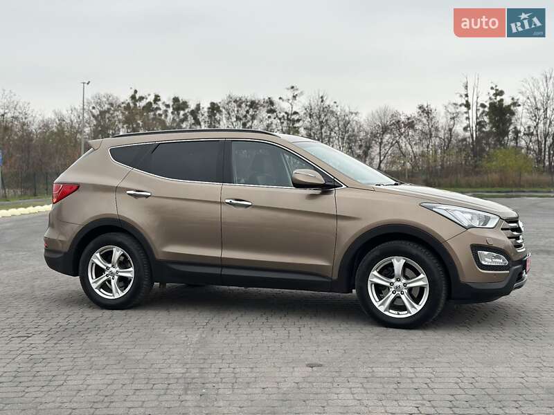 Позашляховик / Кросовер Hyundai Santa FE 2013 в Бродах фото 25 Позашляховик / Кросовер Hyundai Santa FE 2013 в Бродах