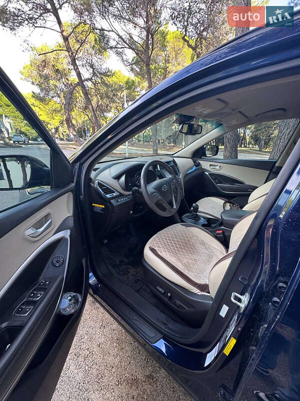 Позашляховик / Кросовер Hyundai Santa FE 2016 в Києві