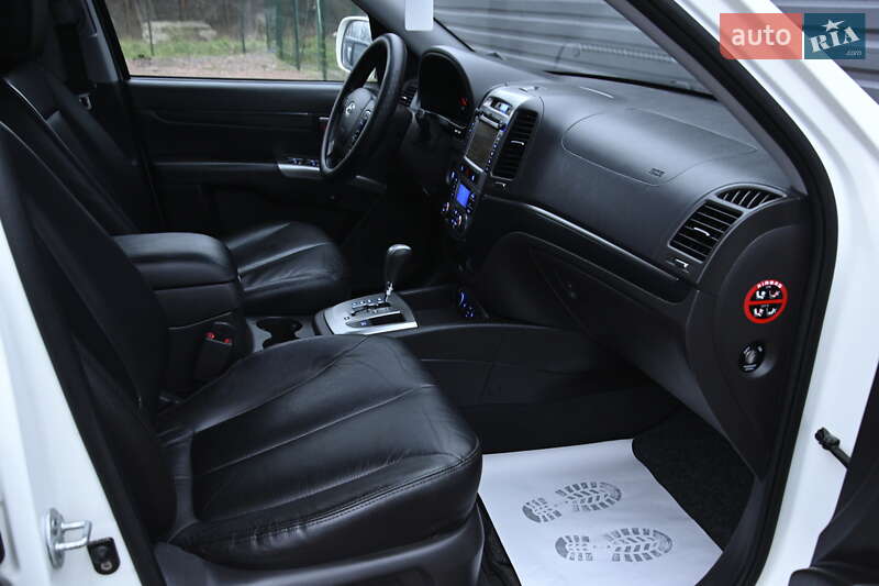 Внедорожник / Кроссовер Hyundai Santa FE 2011 в Бердичеве