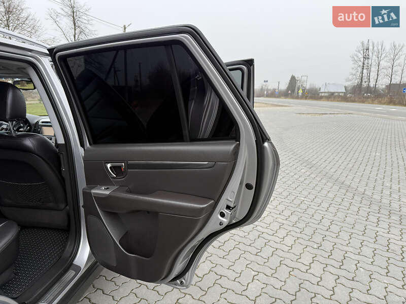 Внедорожник / Кроссовер Hyundai Santa FE 2011 в Коломые