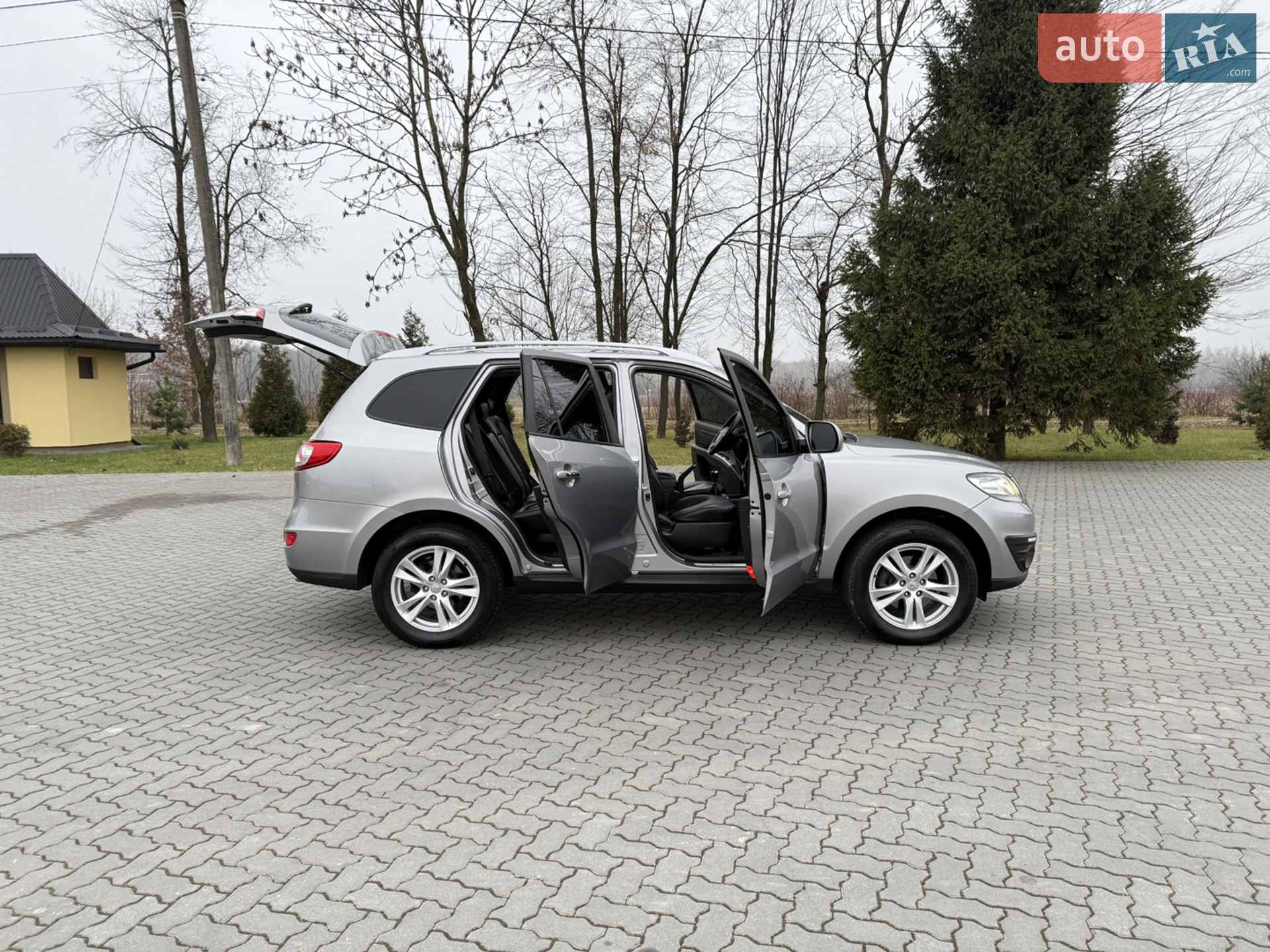 2010 Hyundai Santa Fe - мініатюра 36