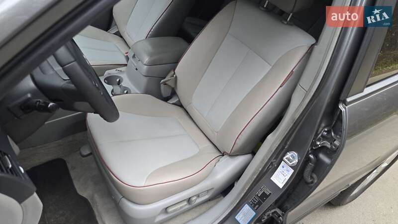 Позашляховик / Кросовер Hyundai Santa FE 2008 в Івано-Франківську