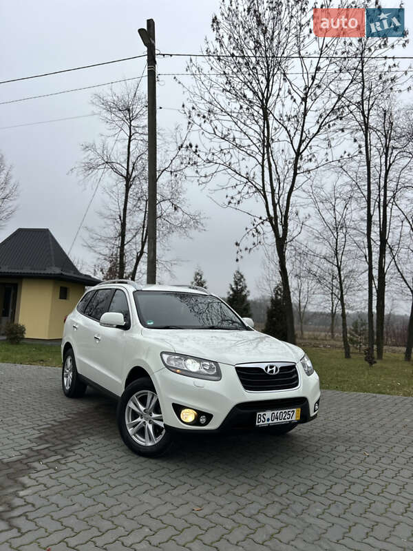 Внедорожник / Кроссовер Hyundai Santa FE 2011 в Коломые