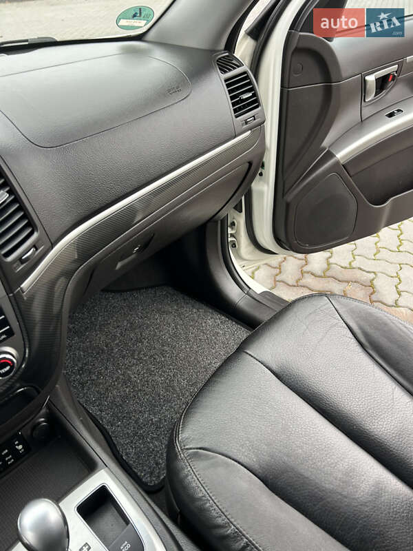 Внедорожник / Кроссовер Hyundai Santa FE 2011 в Коломые