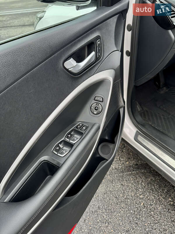 Внедорожник / Кроссовер Hyundai Santa FE 2014 в Полтаве фото 41 Внедорожник / Кроссовер Hyundai Santa FE 2014 в Полтаве