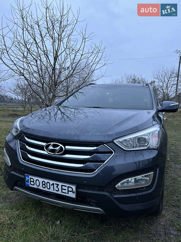 Внедорожник / Кроссовер Hyundai Santa FE 2013 в Ровно