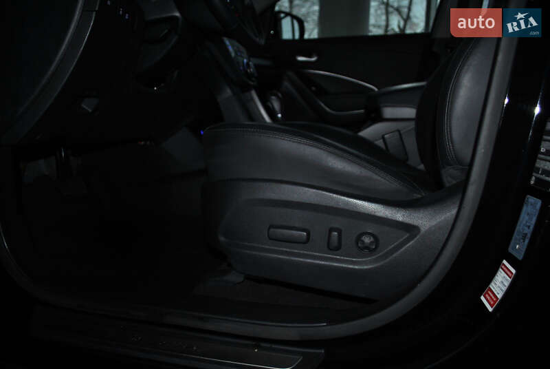 Позашляховик / Кросовер Hyundai Santa FE 2014 в Рівному фото 12 Позашляховик / Кросовер Hyundai Santa FE 2014 в Рівному