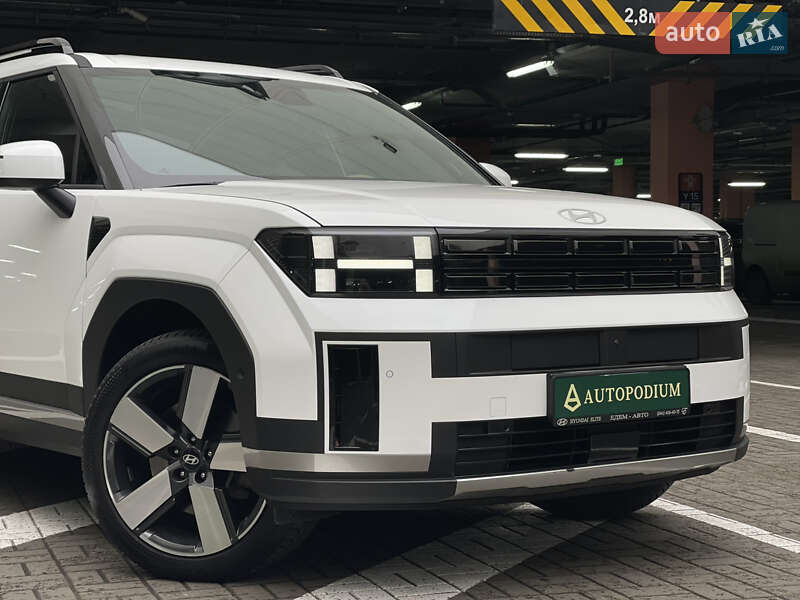 Внедорожник / Кроссовер Hyundai Santa FE 2024 в Киеве