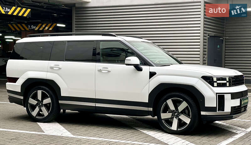 Внедорожник / Кроссовер Hyundai Santa FE 2024 в Киеве