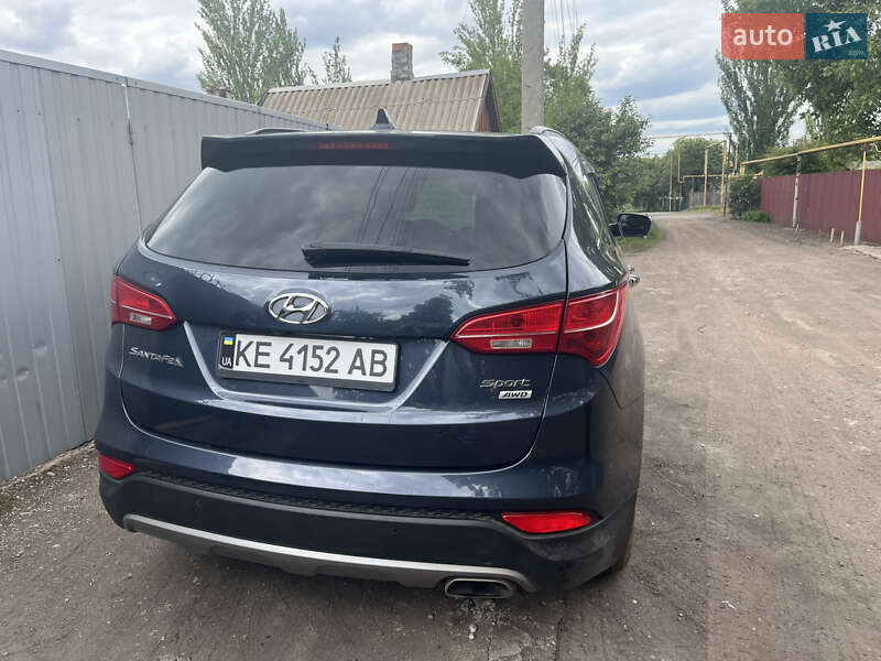Позашляховик / Кросовер Hyundai Santa FE 2015 в Броварах фото 3 Позашляховик / Кросовер Hyundai Santa FE 2015 в Броварах