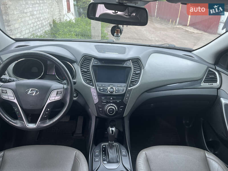 Позашляховик / Кросовер Hyundai Santa FE 2015 в Броварах фото 5 Позашляховик / Кросовер Hyundai Santa FE 2015 в Броварах