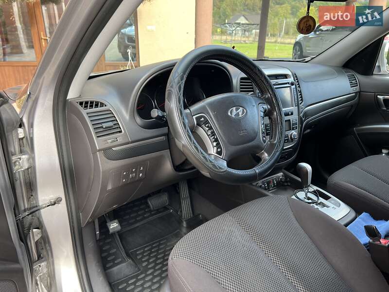 Внедорожник / Кроссовер Hyundai Santa FE 2011 в Солотвине фото 20 Внедорожник / Кроссовер Hyundai Santa FE 2011 в Солотвине