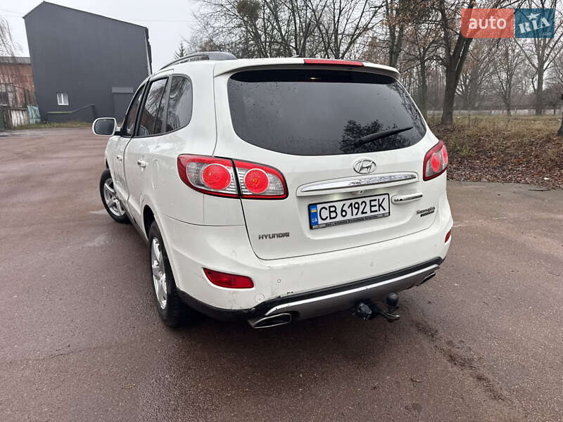 Внедорожник / Кроссовер Hyundai Santa FE 2011 в Чернигове