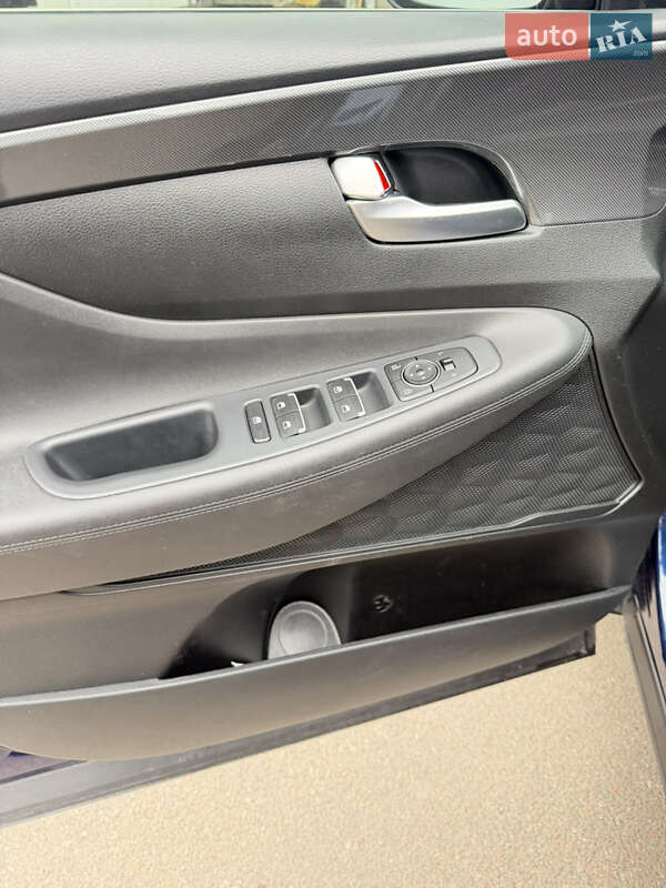 Внедорожник / Кроссовер Hyundai Santa FE 2021 в Одессе фото 31 Внедорожник / Кроссовер Hyundai Santa FE 2021 в Одессе