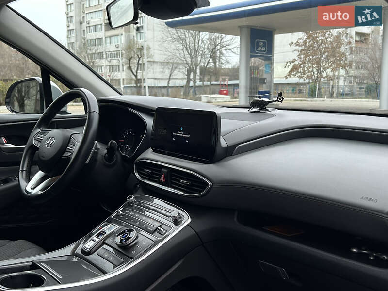 Внедорожник / Кроссовер Hyundai Santa FE 2022 в Николаеве