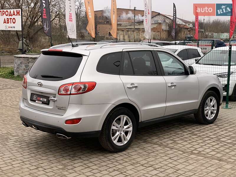 Внедорожник / Кроссовер Hyundai Santa FE 2011 в Бердичеве