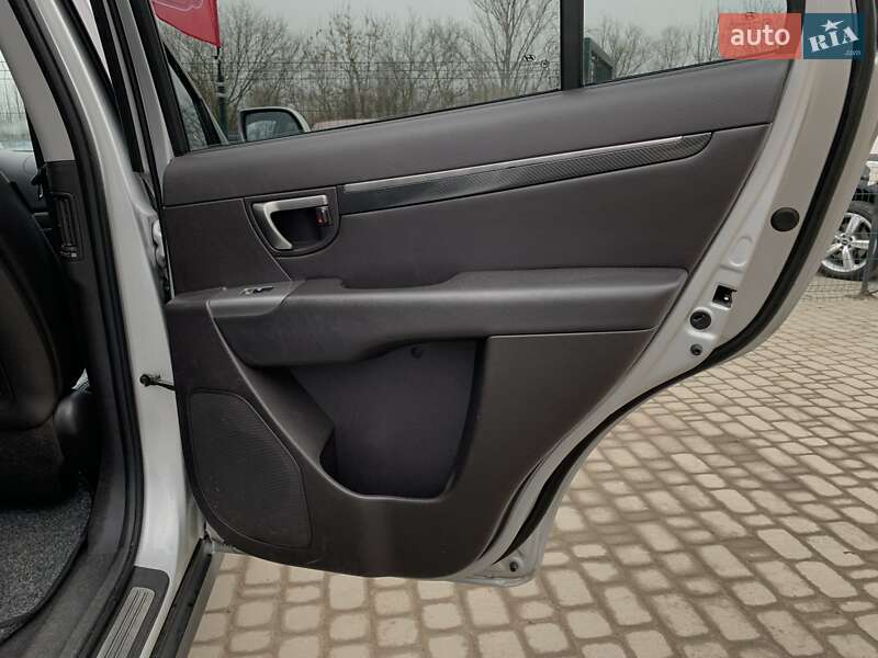 Внедорожник / Кроссовер Hyundai Santa FE 2011 в Бердичеве