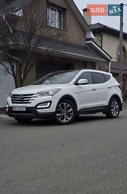 Внедорожник / Кроссовер Hyundai Santa FE 2013 в Киеве