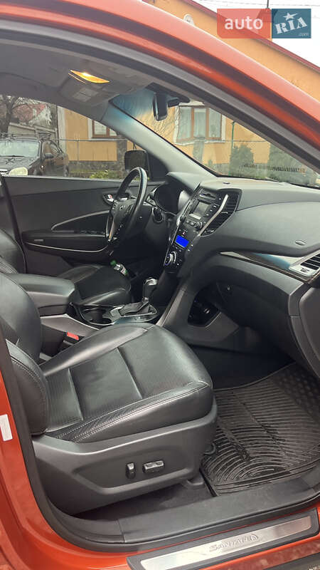 Позашляховик / Кросовер Hyundai Santa FE 2012 в Львові фото 12 Позашляховик / Кросовер Hyundai Santa FE 2012 в Львові