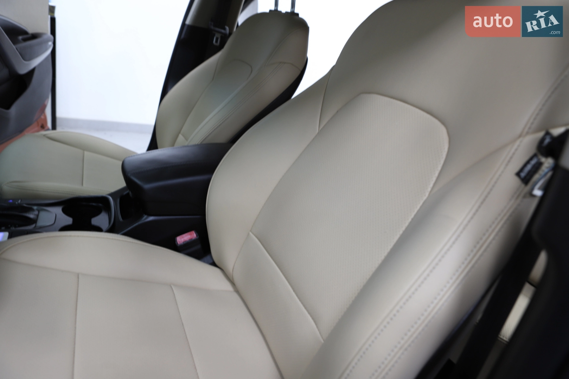 2015 Hyundai Santa Fe - мініатюра 67