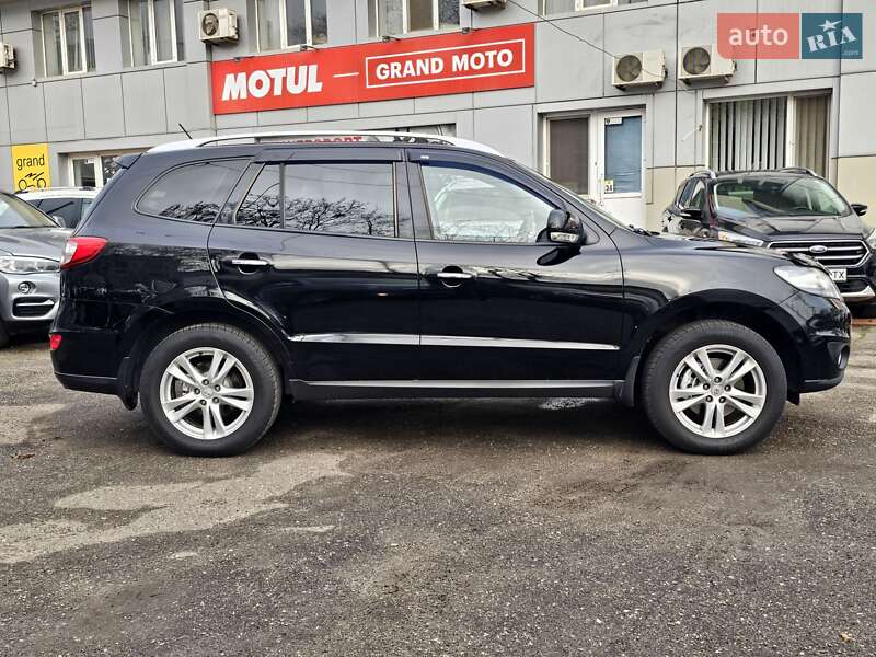 Позашляховик / Кросовер Hyundai Santa FE 2010 в Одесі