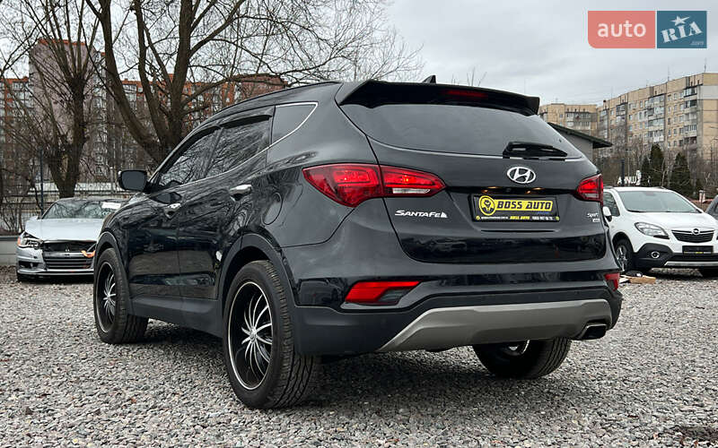Позашляховик / Кросовер Hyundai Santa FE 2016 в Львові